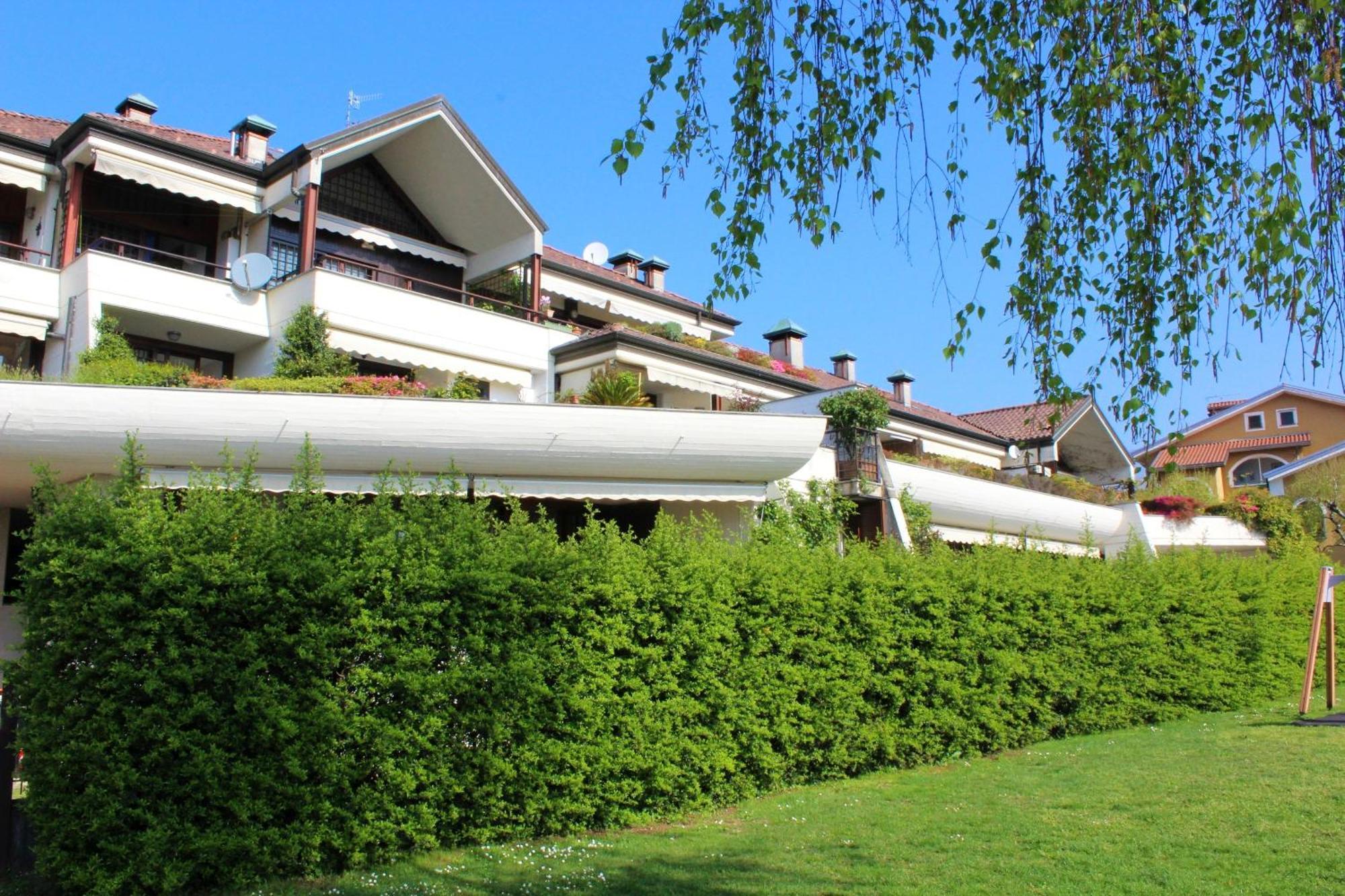 Residenz La Vela Apartment Бавено Стая снимка