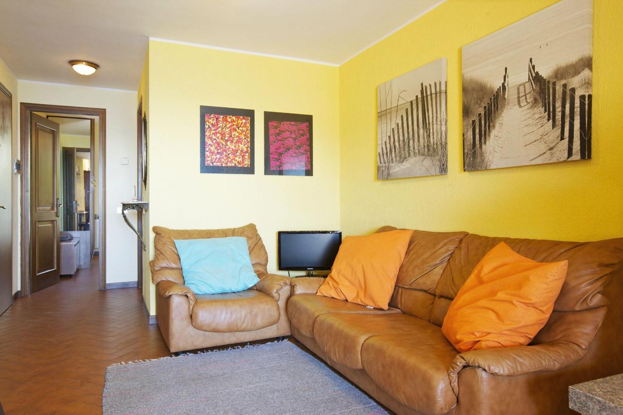 Residenz La Vela Apartment Бавено Стая снимка